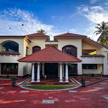 Parvathy Serenity In Varkala Attingal Exteriör bild