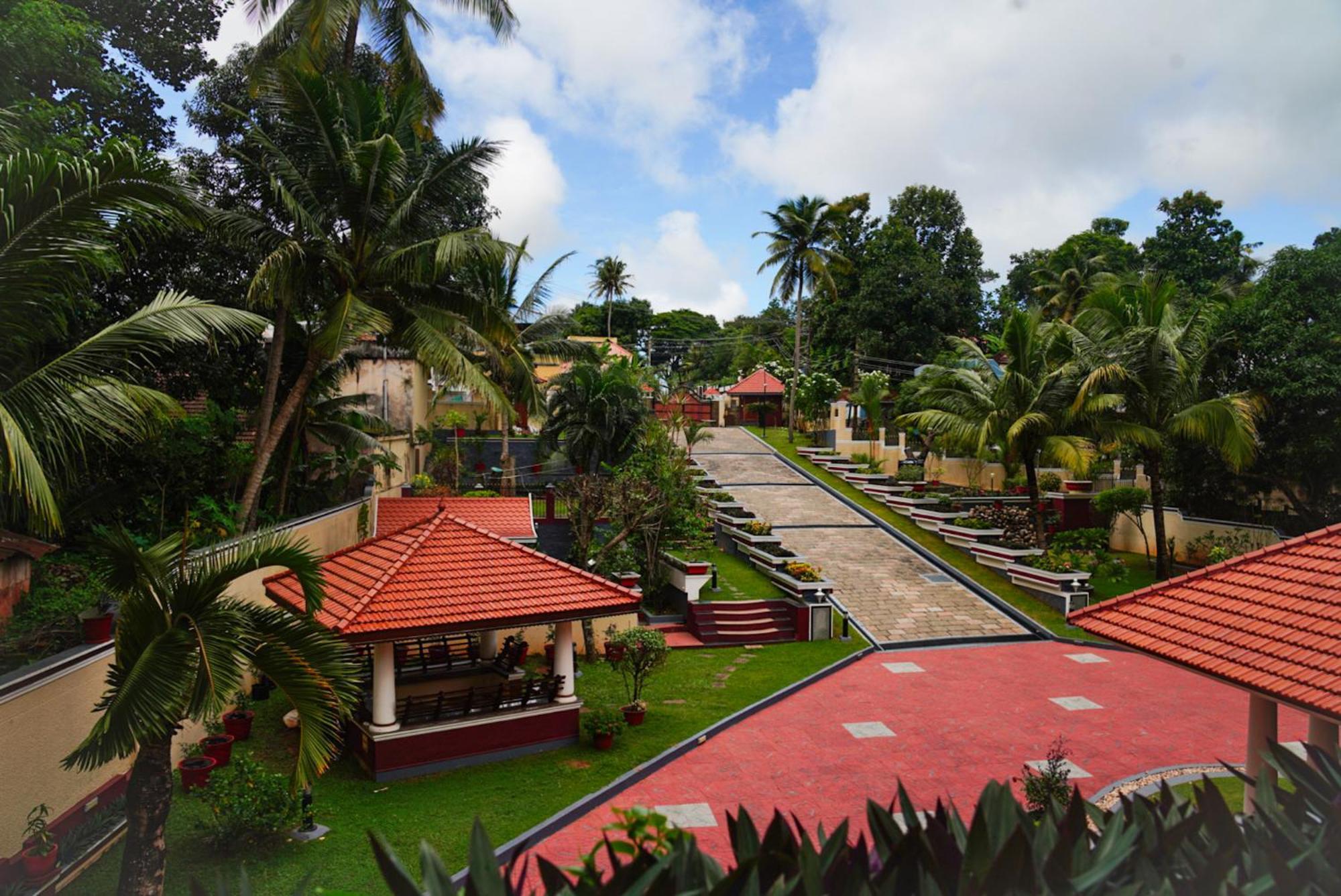Parvathy Serenity In Varkala Attingal Exteriör bild